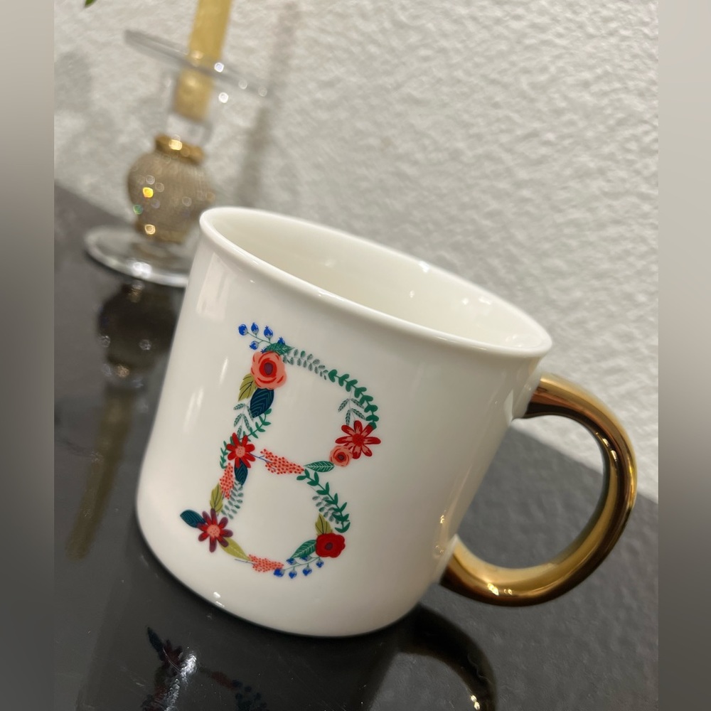 “B” Mug